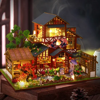 DIY Wooden Миниатюрни Строителни Набор от Куклени Къщи, обзаведени с Мебели Японската Кухня Casa Куклена Къща Ръчно изработени Играчки за Момичета Коледни Подаръци
